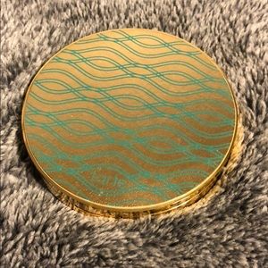 Tarte wipeout color correcting palette